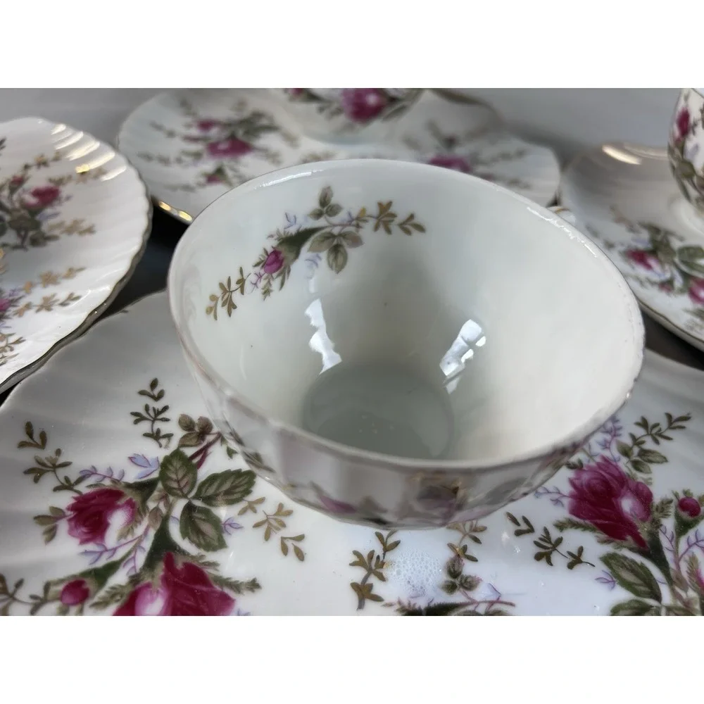 Vintage Japan Tea Cup Saucer Set 4 Floral Gold Trim Scalloped‎ Plates
